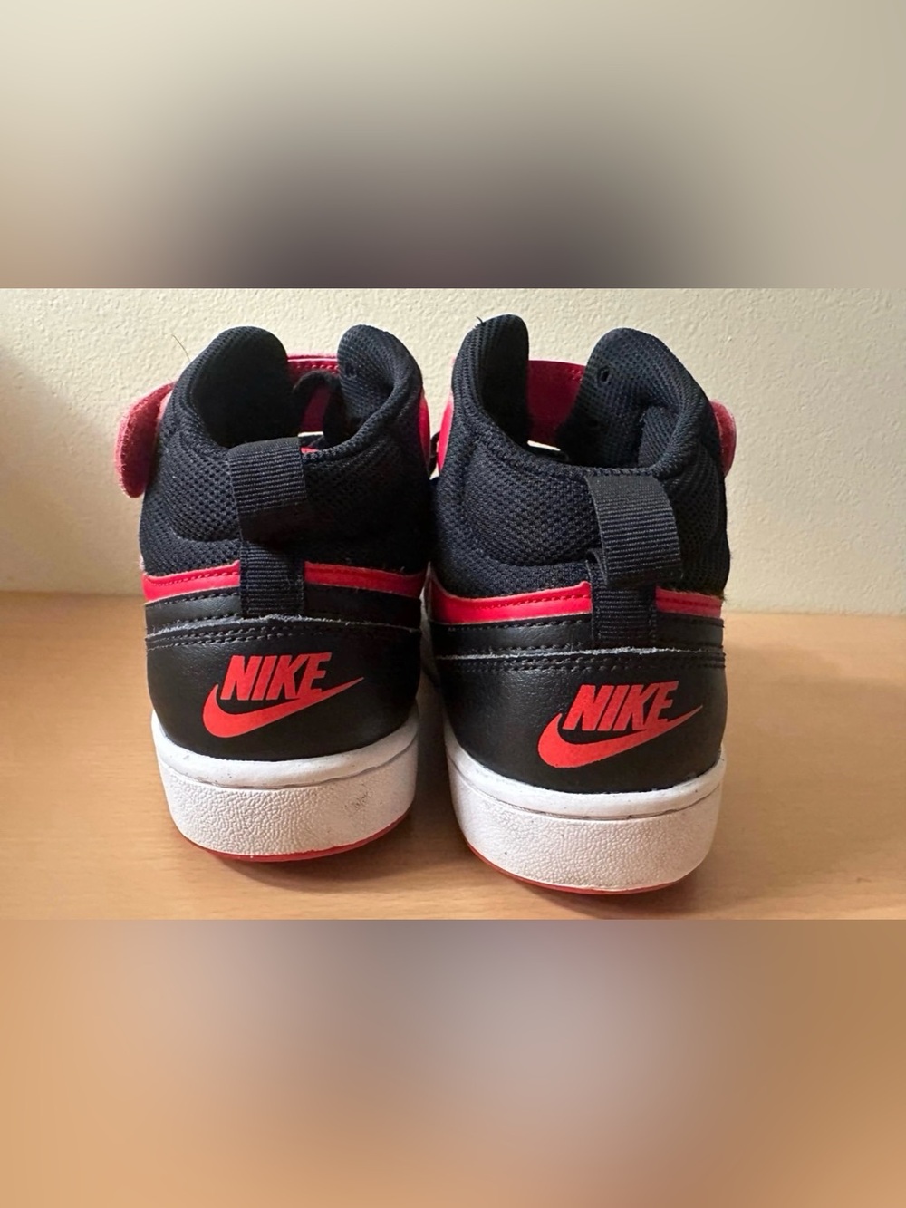 Nike Court Borough Mid 2 Big Kids' Boys Red/Black Shoes Size 5Y - Picture 5 of 12